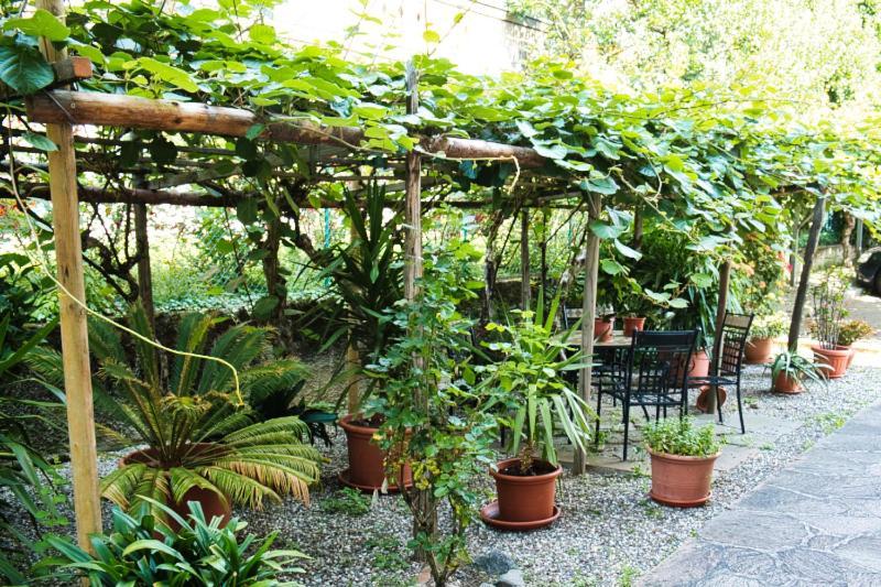 Bed and Breakfast Cafe Rudi Living Parcines Zewnętrze zdjęcie